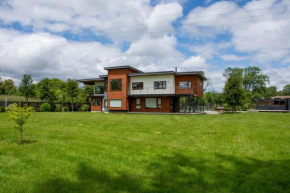Casa Don Salmon